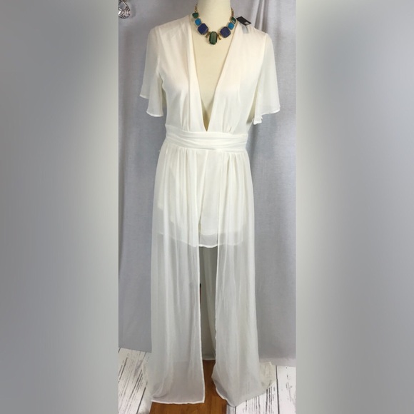 miss avenue Dresses & Skirts - {Miss Avenue} NWT* Romper